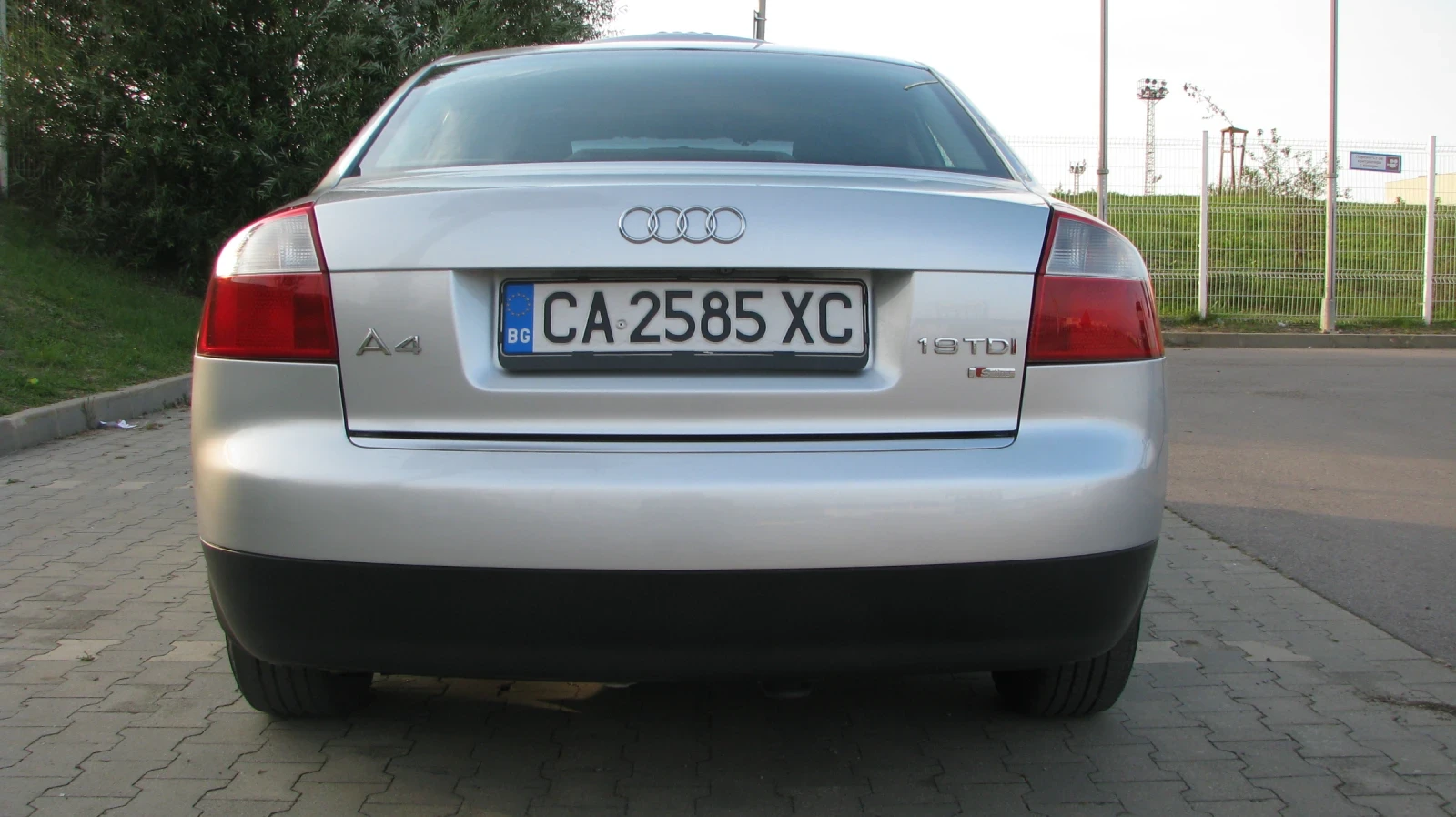 Audi A4, снимка 4 - Автомобили и джипове - 56151627
