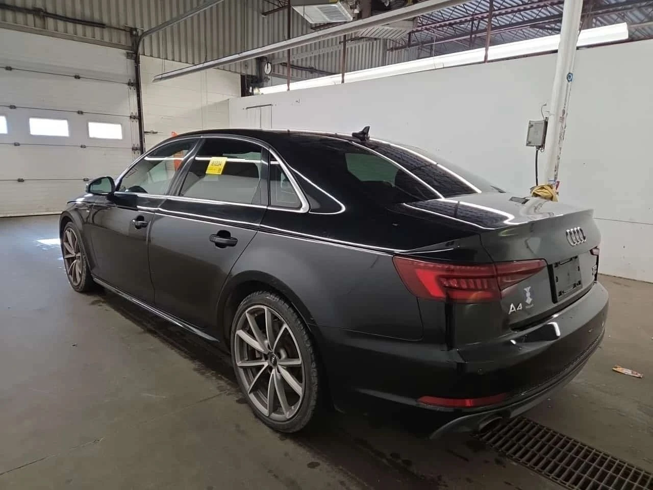 Audi A4, снимка 4 - Автомобили и джипове - 56690185