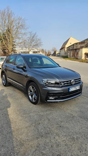 VW Tiguan Volkswagen Tiguan R-Line 4х4 - 32500 € / 63564.47 лв. - 31000914 3