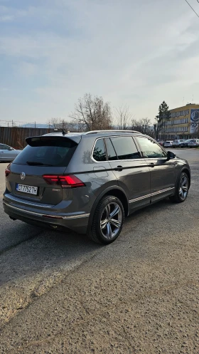 VW Tiguan Volkswagen Tiguan R-Line 4х4 - 32500 € / 63564.47 лв. - 31000914 7