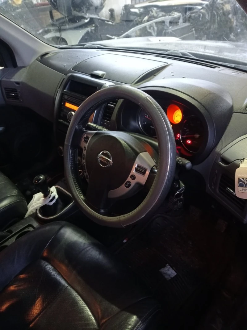 Nissan X-trail 2.0 DCI 150 kc, снимка 5 - Автомобили и джипове - 44119616