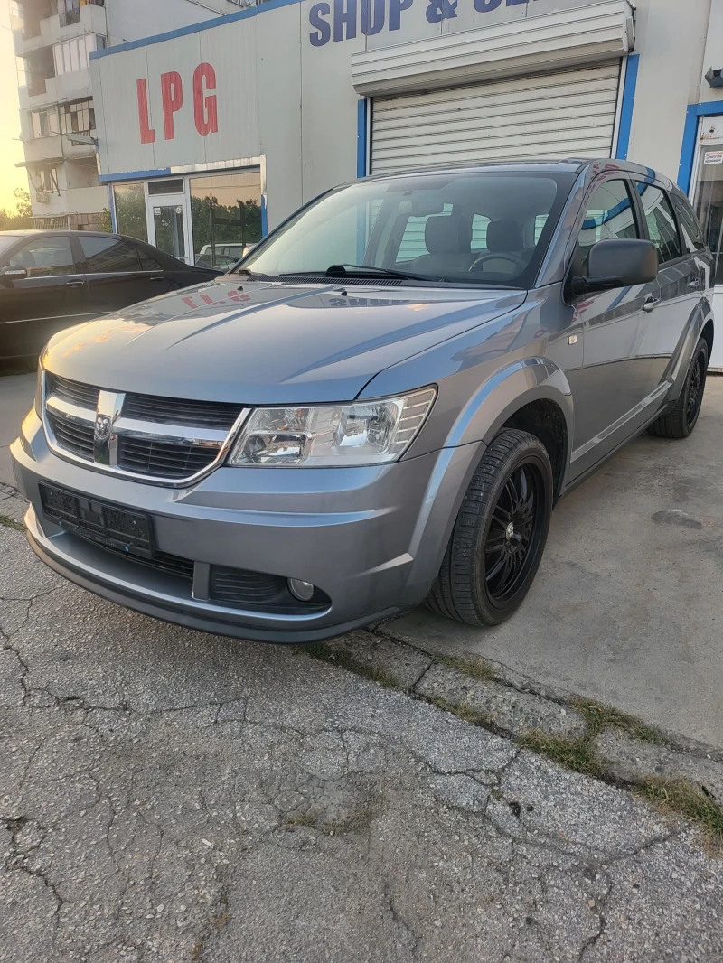 Dodge Journey 2.4 i, снимка 3 - Автомобили и джипове - 47755394