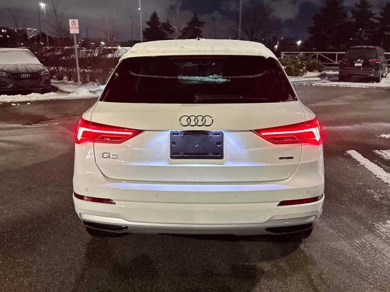 Audi Q3 2022 QUATTRO * БЕЗ ПЪРВОНАЧАЛНА ВНОСКА* , снимка 5 - Автомобили и джипове - 52740440