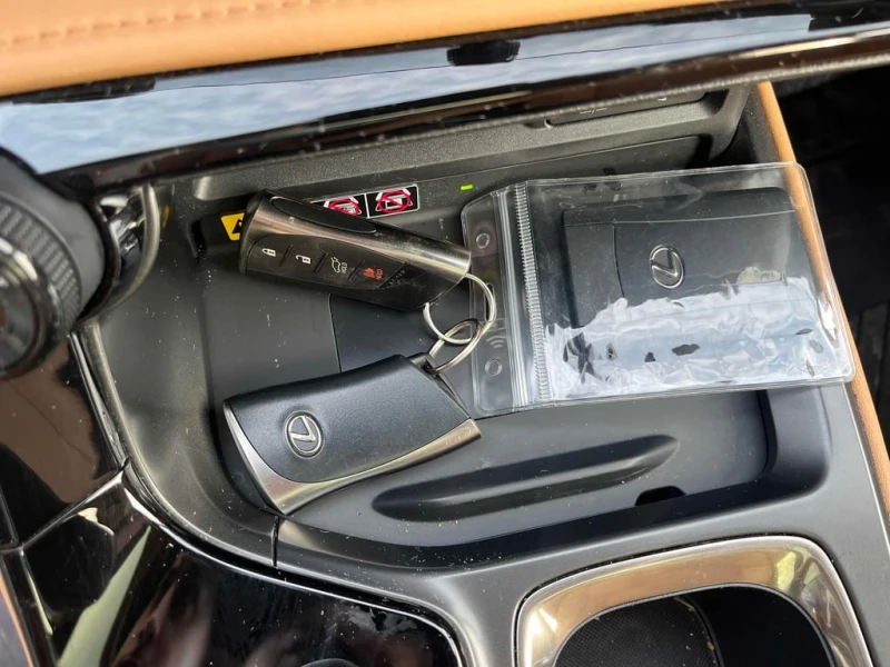 Lexus NX * 350h * CARFAX * ЦЕНА ДО БГ, снимка 13 - Автомобили и джипове - 53074211