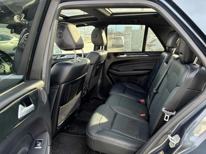 Mercedes-Benz ML 400 2015 4MATIC * БЕЗ ПЪРВОНАЧАЛНА ВНОСКА* , снимка 15 - Автомобили и джипове - 53281740