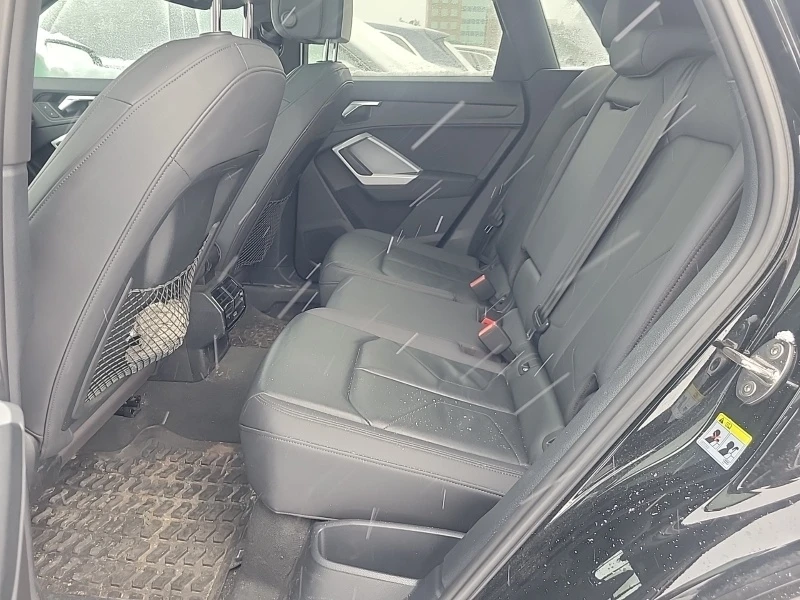Audi Q3 2022 QUATTRO * БЕЗ ПЪРВОНАЧАЛНА ВНОСКА, снимка 11 - Автомобили и джипове - 52891120