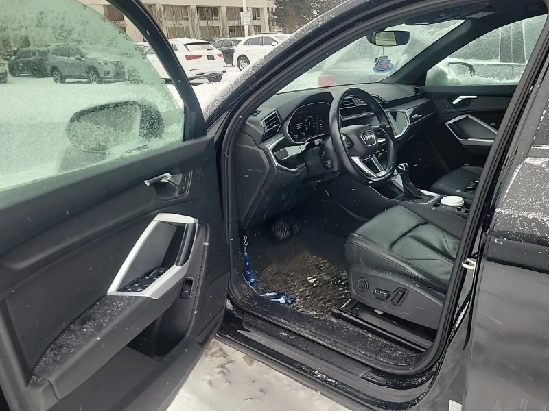 Audi Q3 2022 QUATTRO * БЕЗ ПЪРВОНАЧАЛНА ВНОСКА, снимка 5 - Автомобили и джипове - 52891120