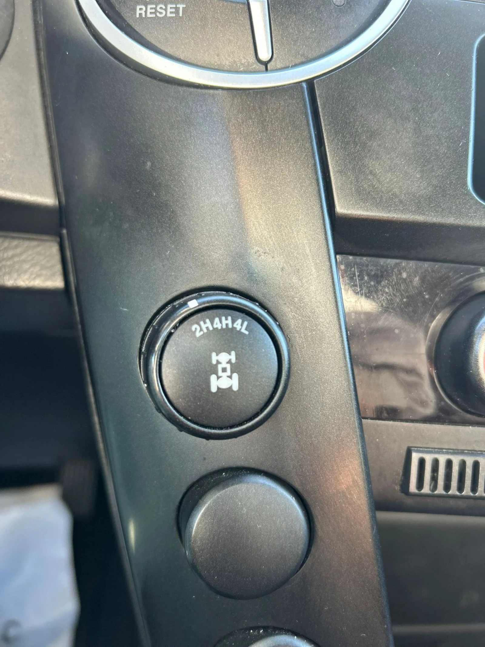 SsangYong Kyron 2.0д 4x4 140к  | Mobile.bg — изображение 14