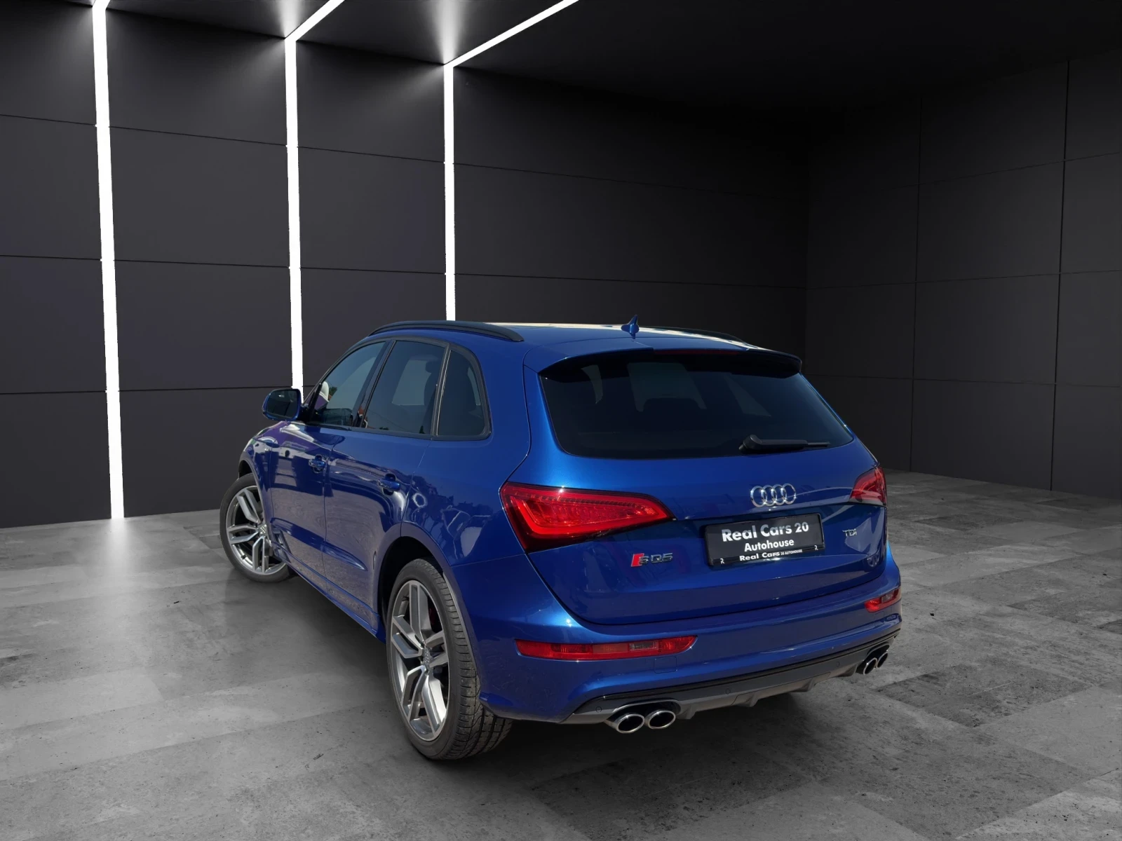 Audi SQ5 * B&O* DISTR* PANO* MEMORY*  - изображение 4