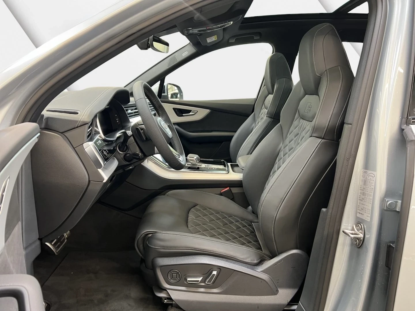 Audi Q7 50TDI* QUATTRO* B&O* ПАНО* 7-МЕСТЕН* ГАРАНЦИЯ - изображение 8