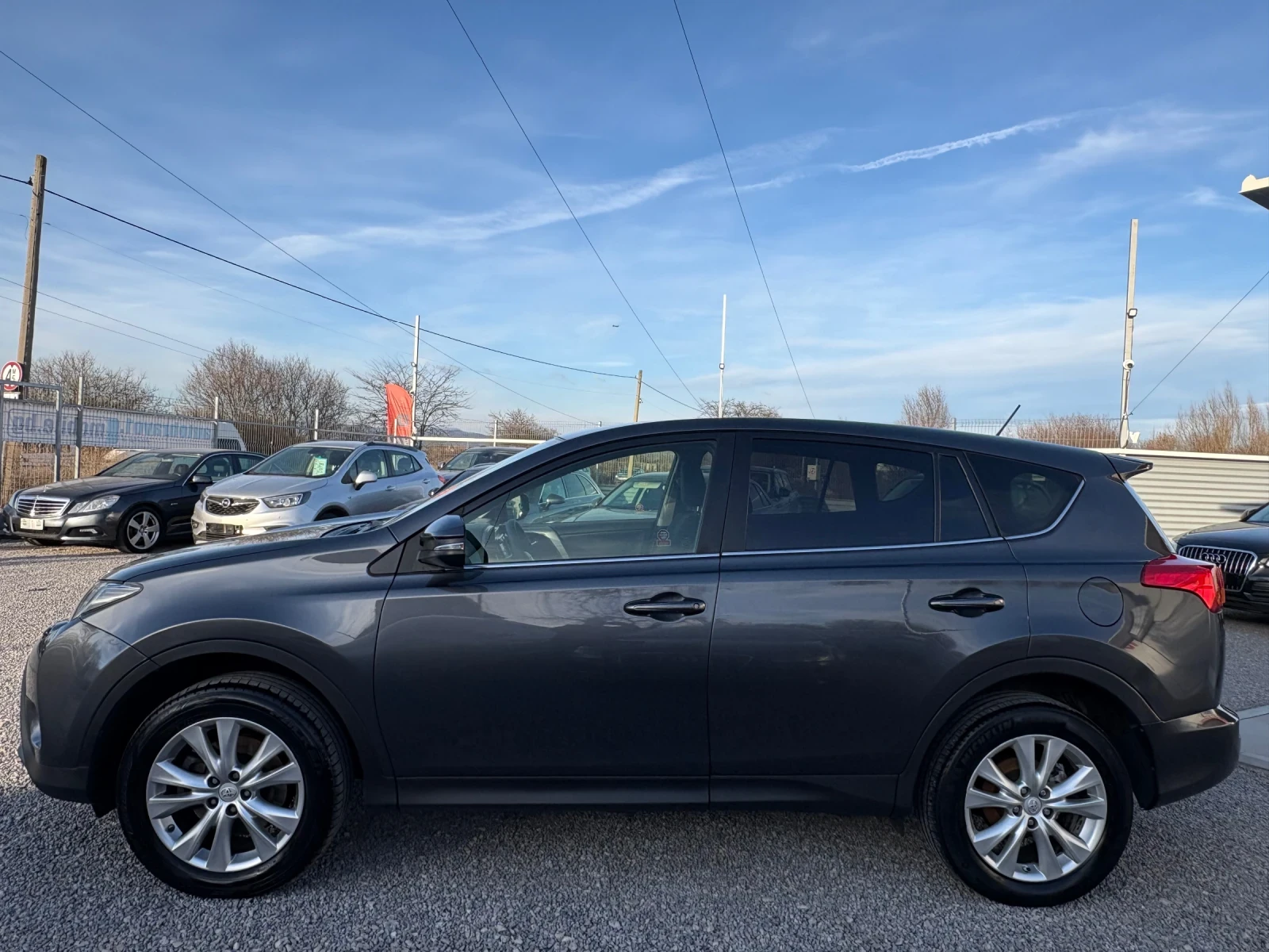 Toyota Rav4 2.2 D4D-4x4-150кс. - изображение 4