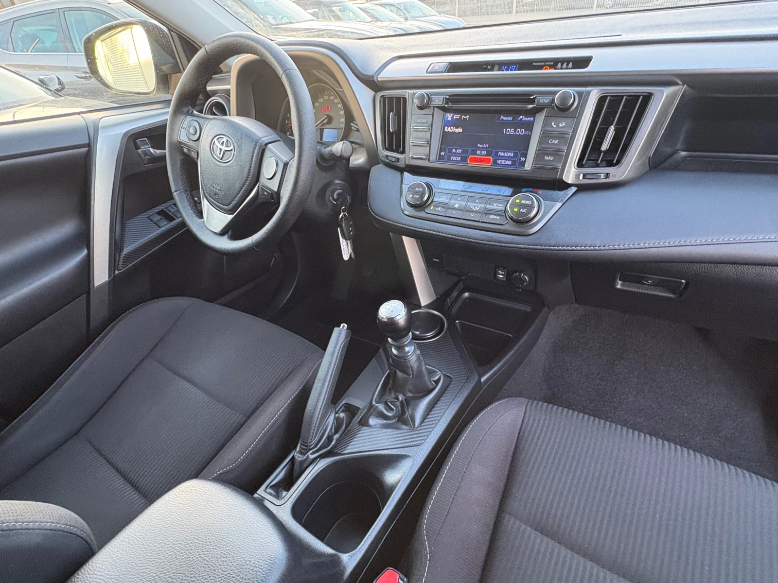 Toyota Rav4 2.2 D4D-4x4-150кс. - изображение 10