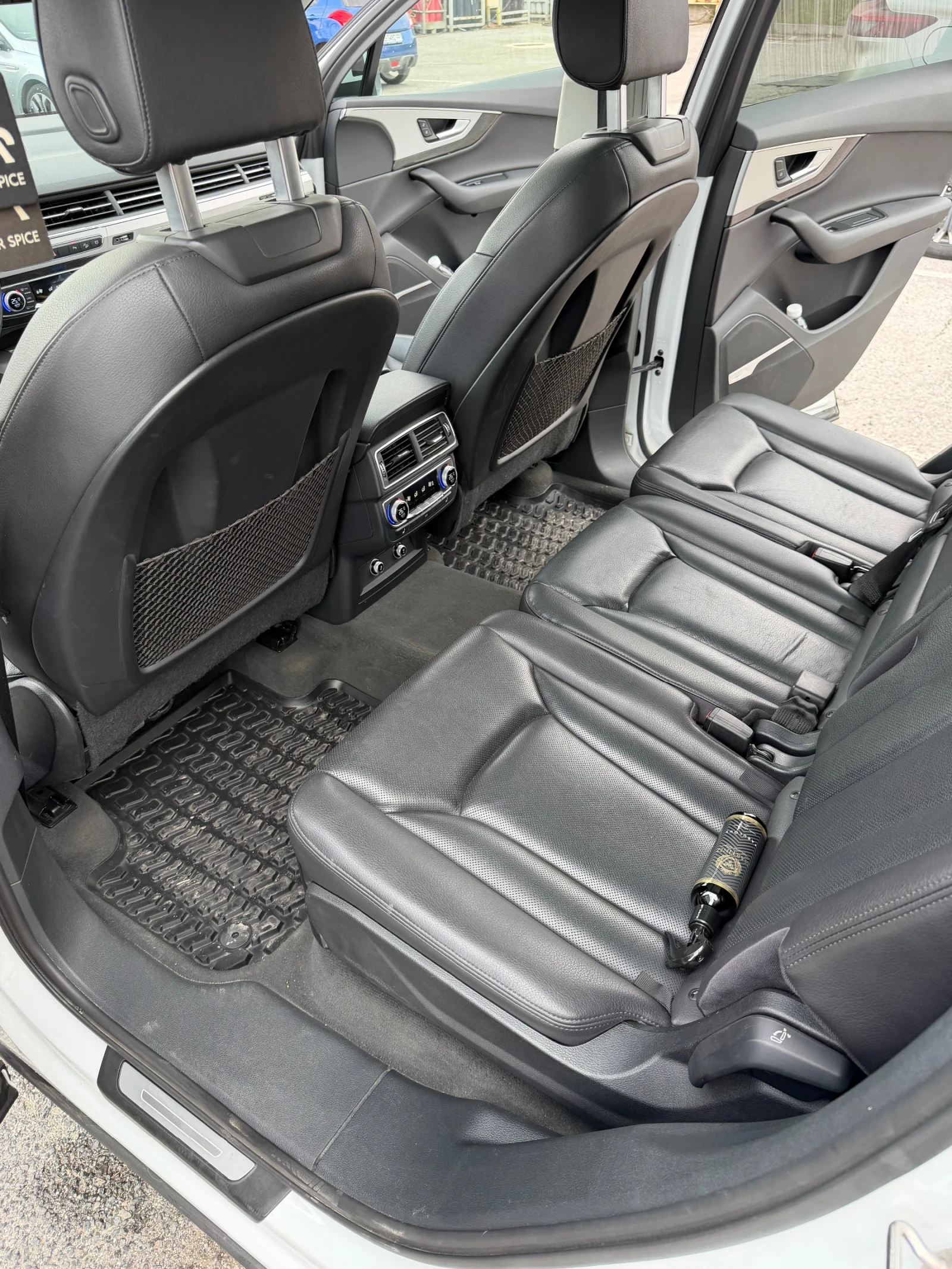 Audi Q7, снимка 9 - Автомобили и джипове - 54056554