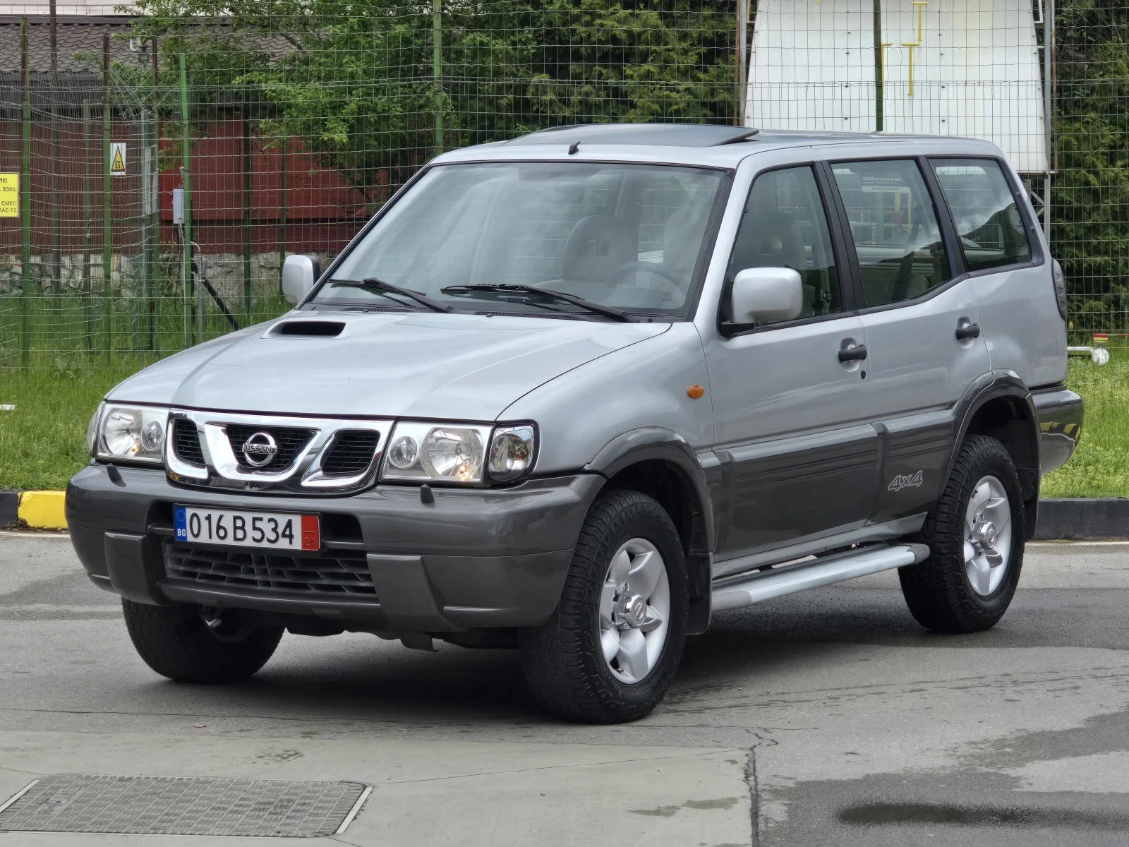 Nissan Terrano Топ състояние внос Италия продажба на лизинг 100% , снимка 7 - Автомобили и джипове - 54486463