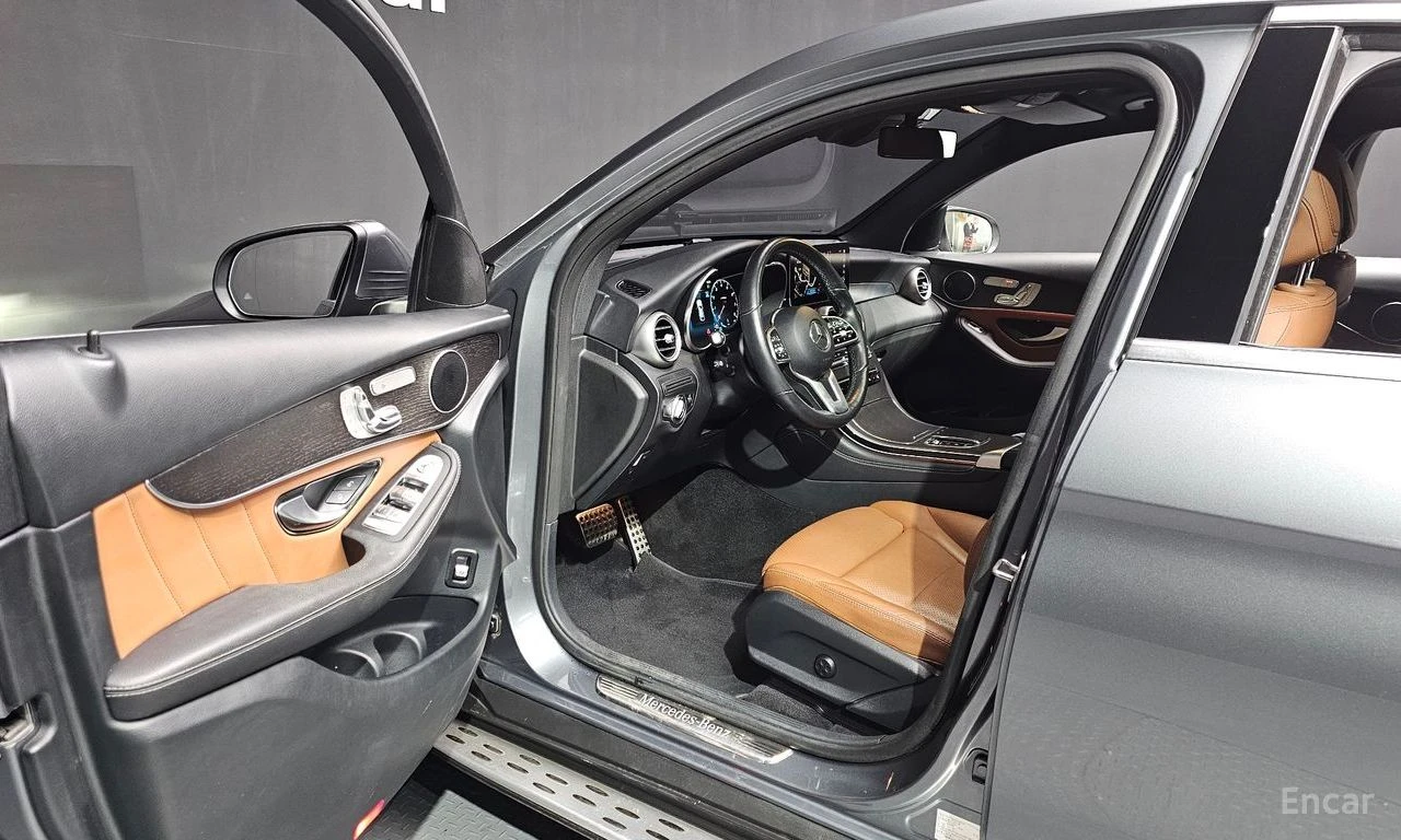 Mercedes-Benz GLC 300 COUPE* AMG* LINE* BURMESTER* 360������* LANE* ASSI | Mobile.bg � ����������� 6