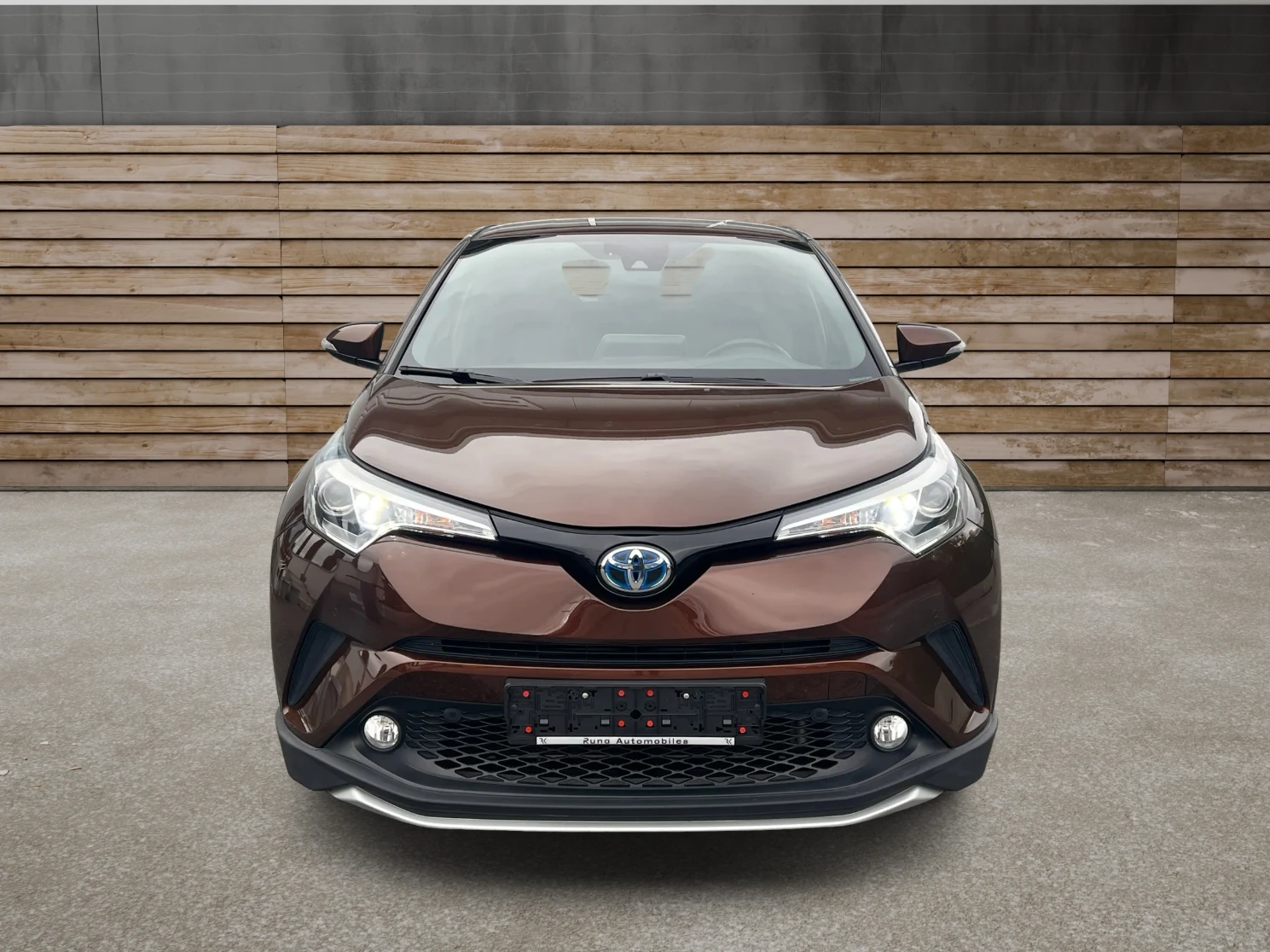 Toyota C-HR Hybrid 119000km * * * ПРОЧЕТИ ОПИСАНИЕТО* * * , снимка 2 - Автомобили и джипове - 54533265