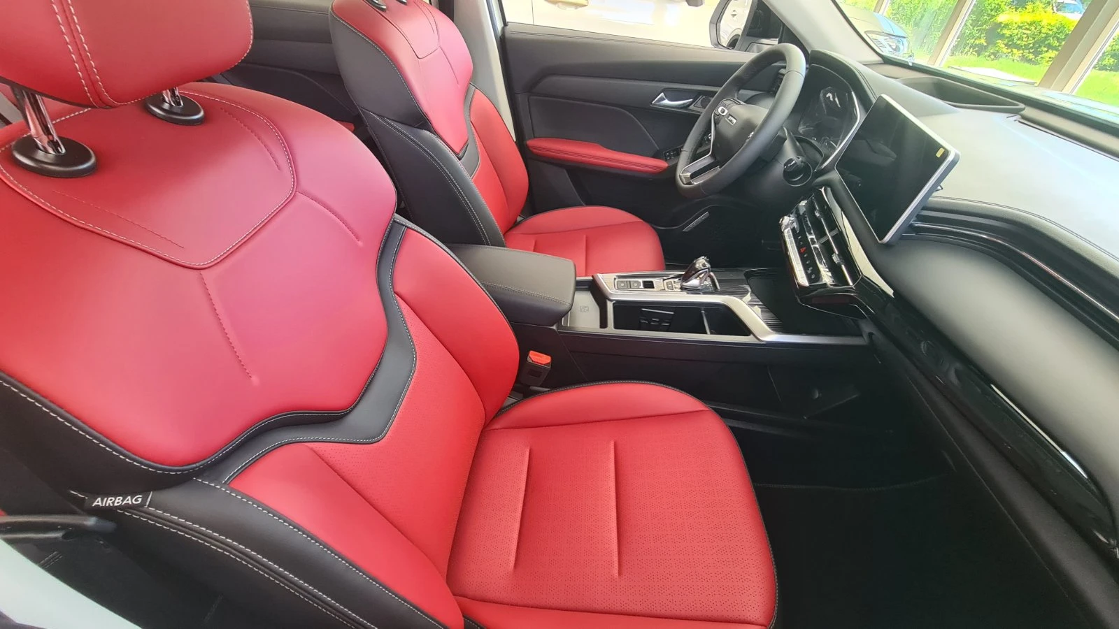 Haval Jolion PRO HEV, снимка 5 - Автомобили и джипове - 54594124