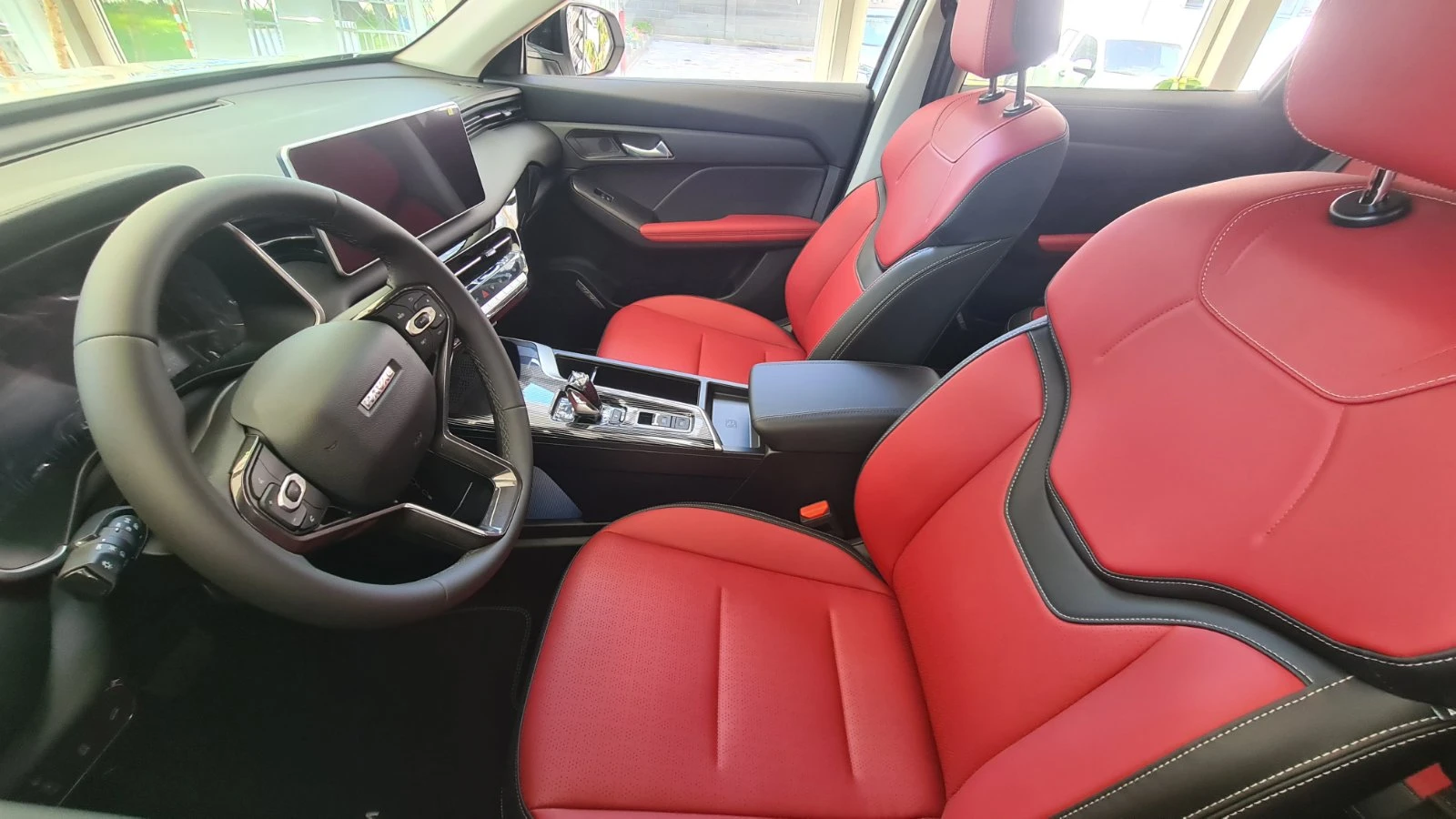 Haval Jolion PRO HEV, снимка 4 - Автомобили и джипове - 54594124