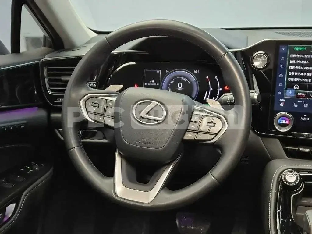Lexus NX 350h AWD| DISTRONICю КАМЕРА| ОБДУХВАНЕ| DIGITAL, снимка 6 - Автомобили и джипове - 54708474