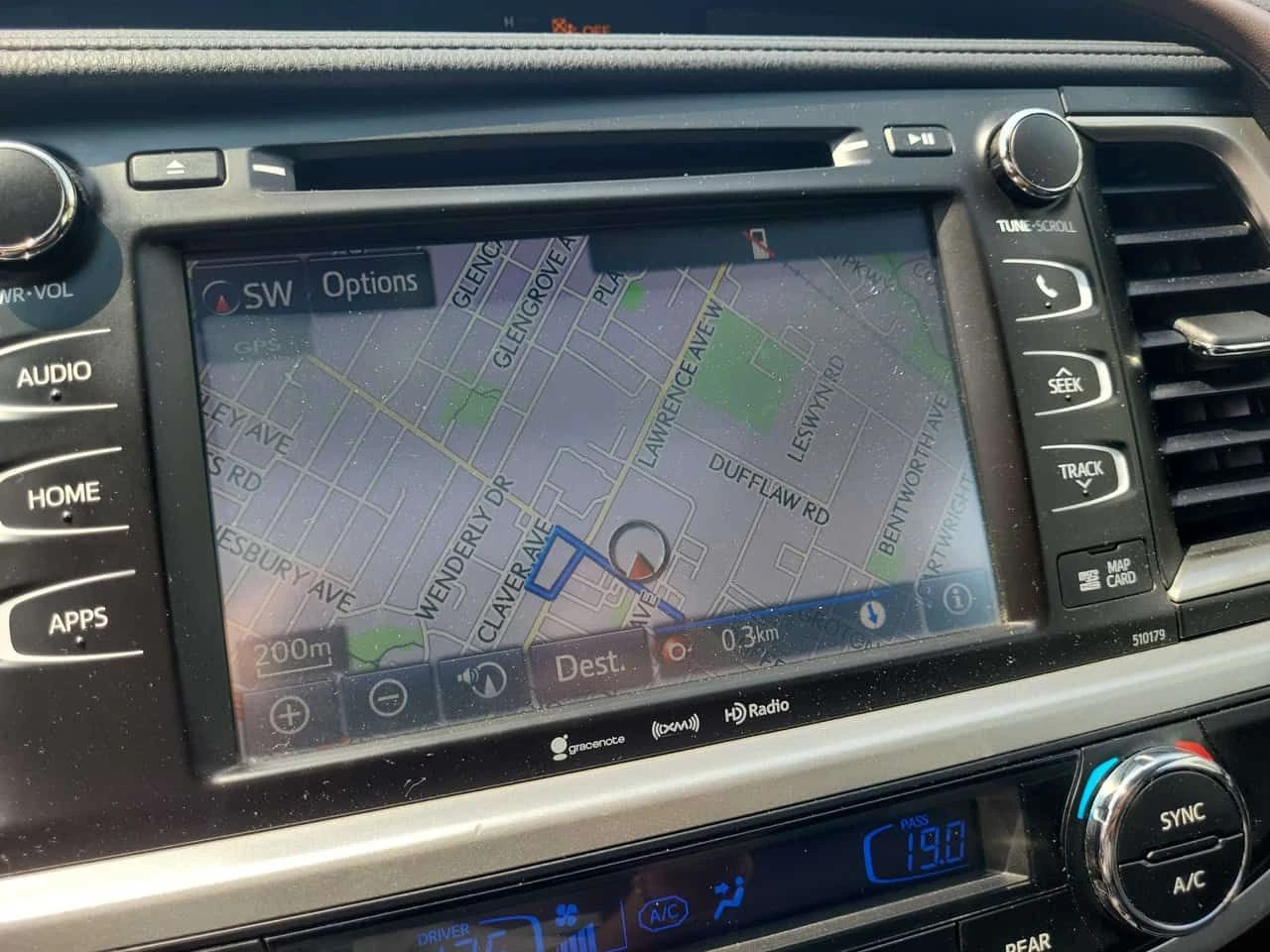 Toyota Highlander * XLE *  ГЛАВНО ПРЕДСТАВИТЕЛСТВО НА TOYOTA, снимка 10 - Автомобили и джипове - 55452298