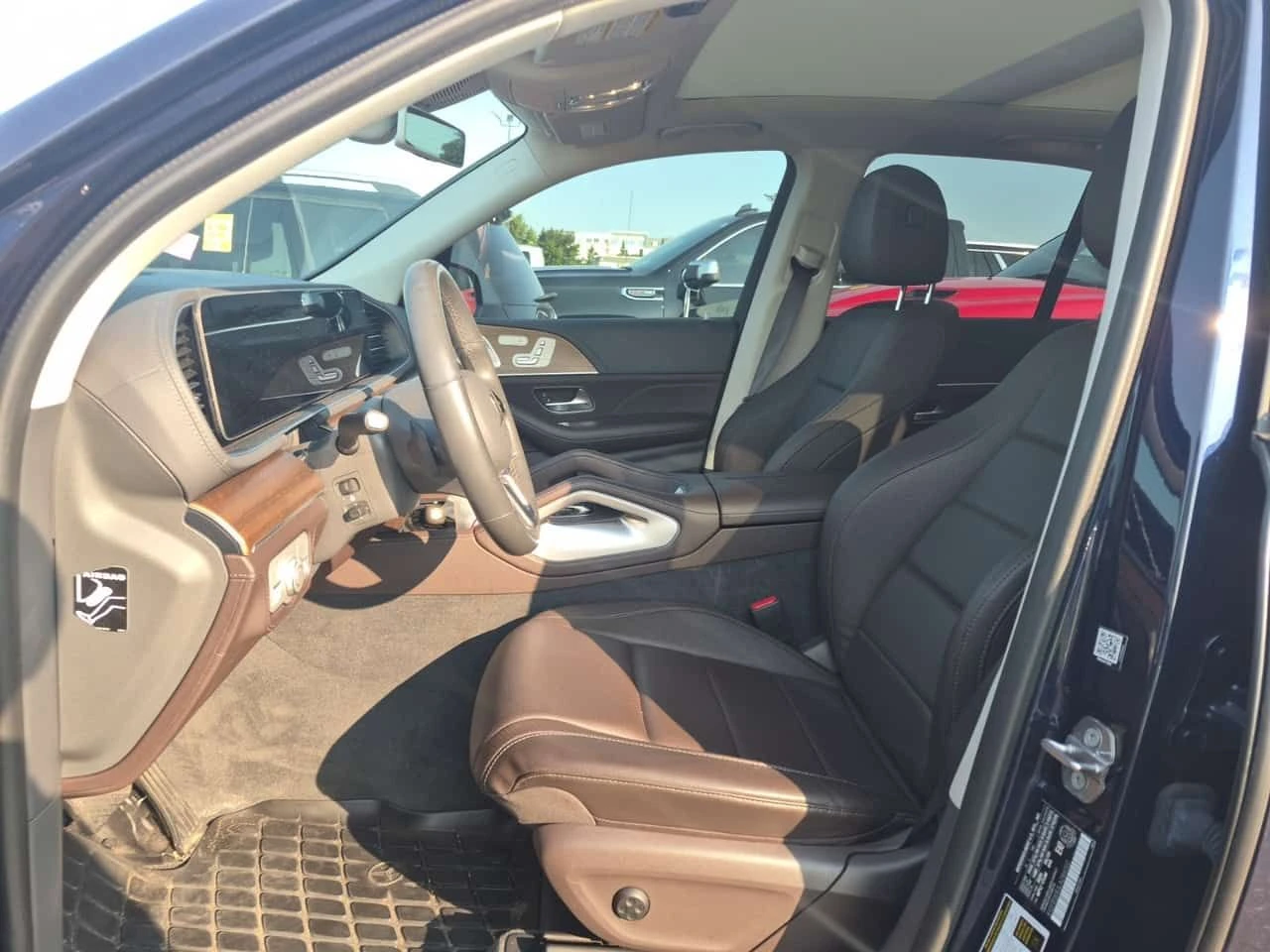 Mercedes-Benz GLE 450 AMG * ПАНОРАМА * BURMESTER * CARFAX * , снимка 5 - Автомобили и джипове - 55643789