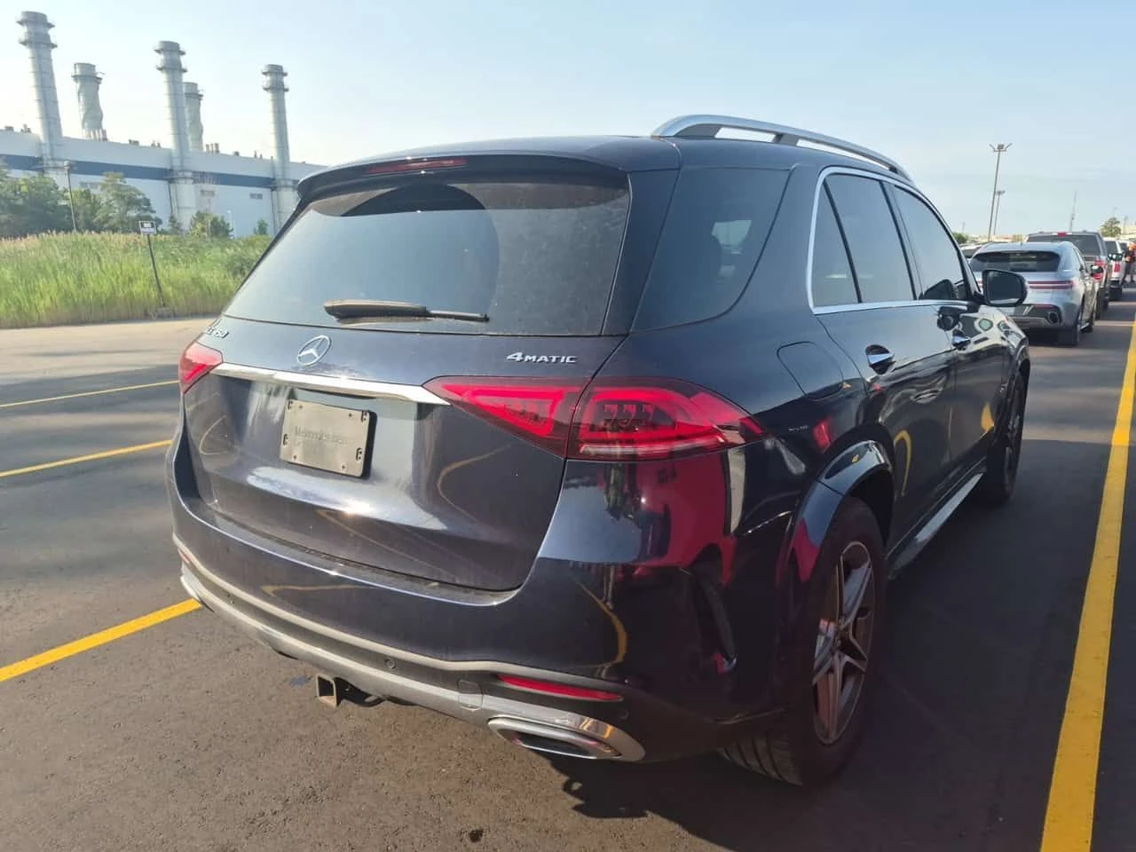Mercedes-Benz GLE 450 AMG * ПАНОРАМА * BURMESTER * CARFAX * , снимка 3 - Автомобили и джипове - 55643789