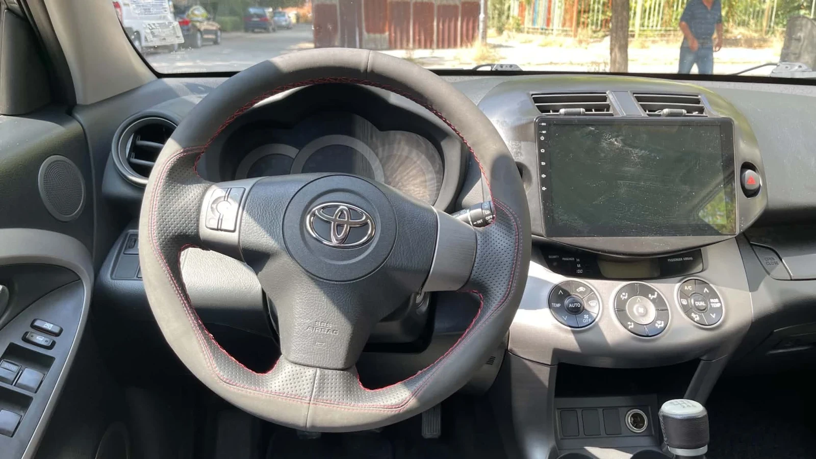 Toyota Rav4, снимка 12 - Автомобили и джипове - 55833775
