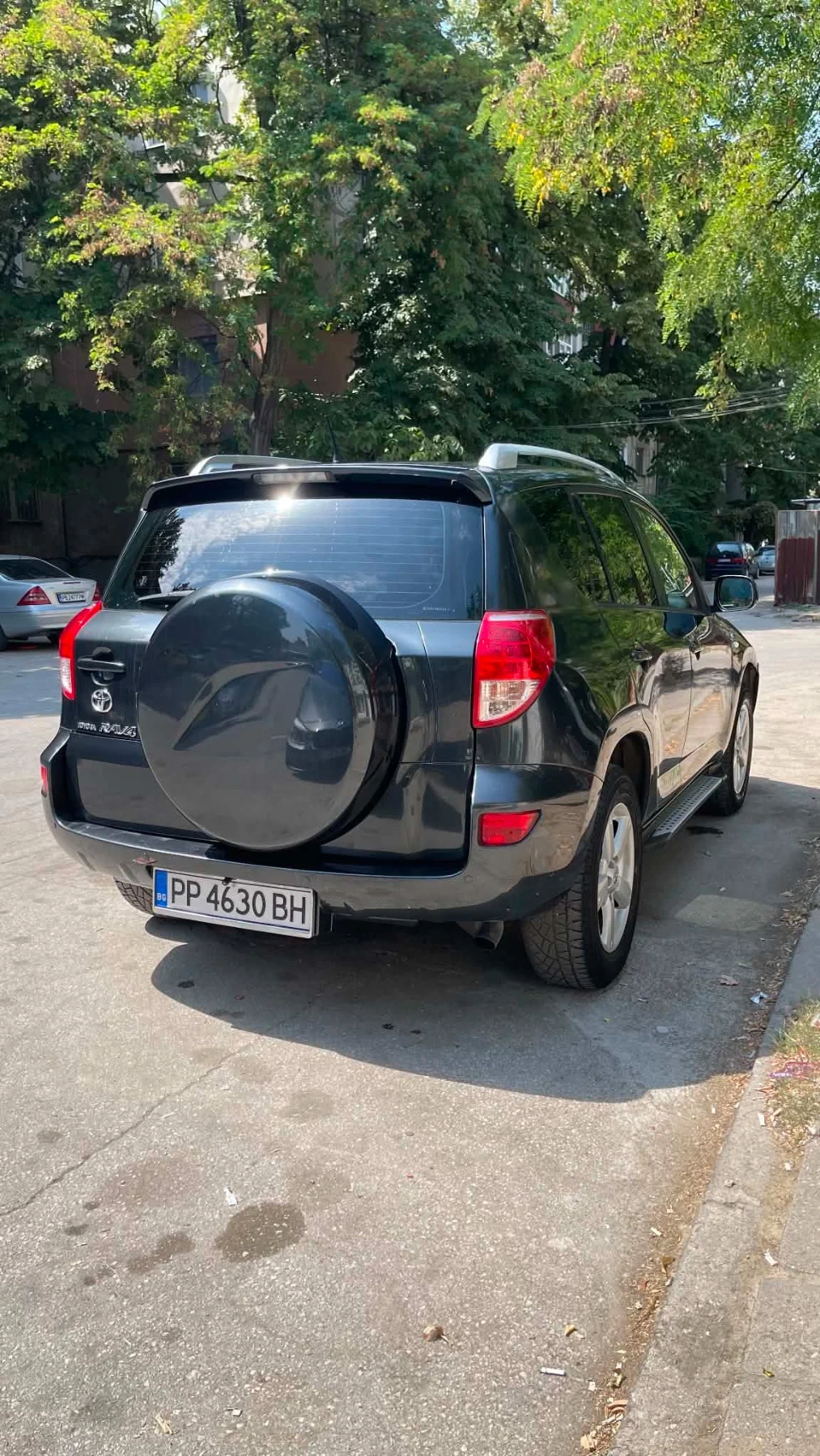 Toyota Rav4, снимка 4 - Автомобили и джипове - 55833775