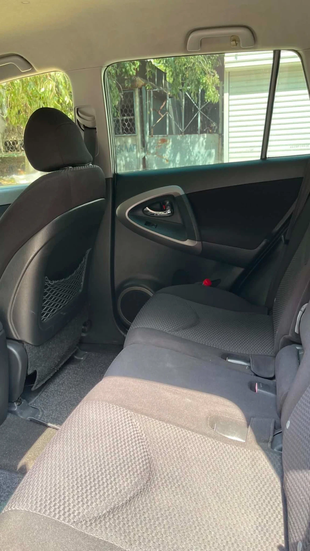 Toyota Rav4, снимка 9 - Автомобили и джипове - 55833775