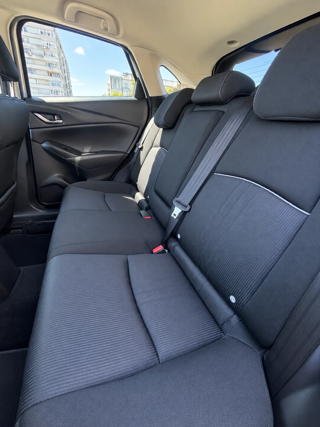 Mazda CX-3, снимка 6 - Автомобили и джипове - 56005468