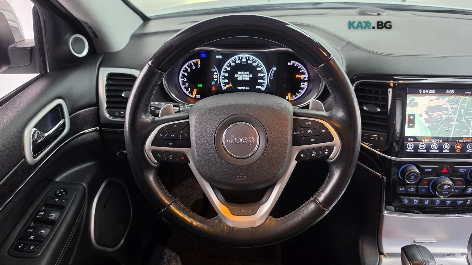 Jeep Grand cherokee 3.6 - SUMMIT - ВСИЧКИ ВЪЗМОЖНИ ЕКСТРИ ЗА МОДЕЛА!, снимка 13 - Автомобили и джипове - 56072521