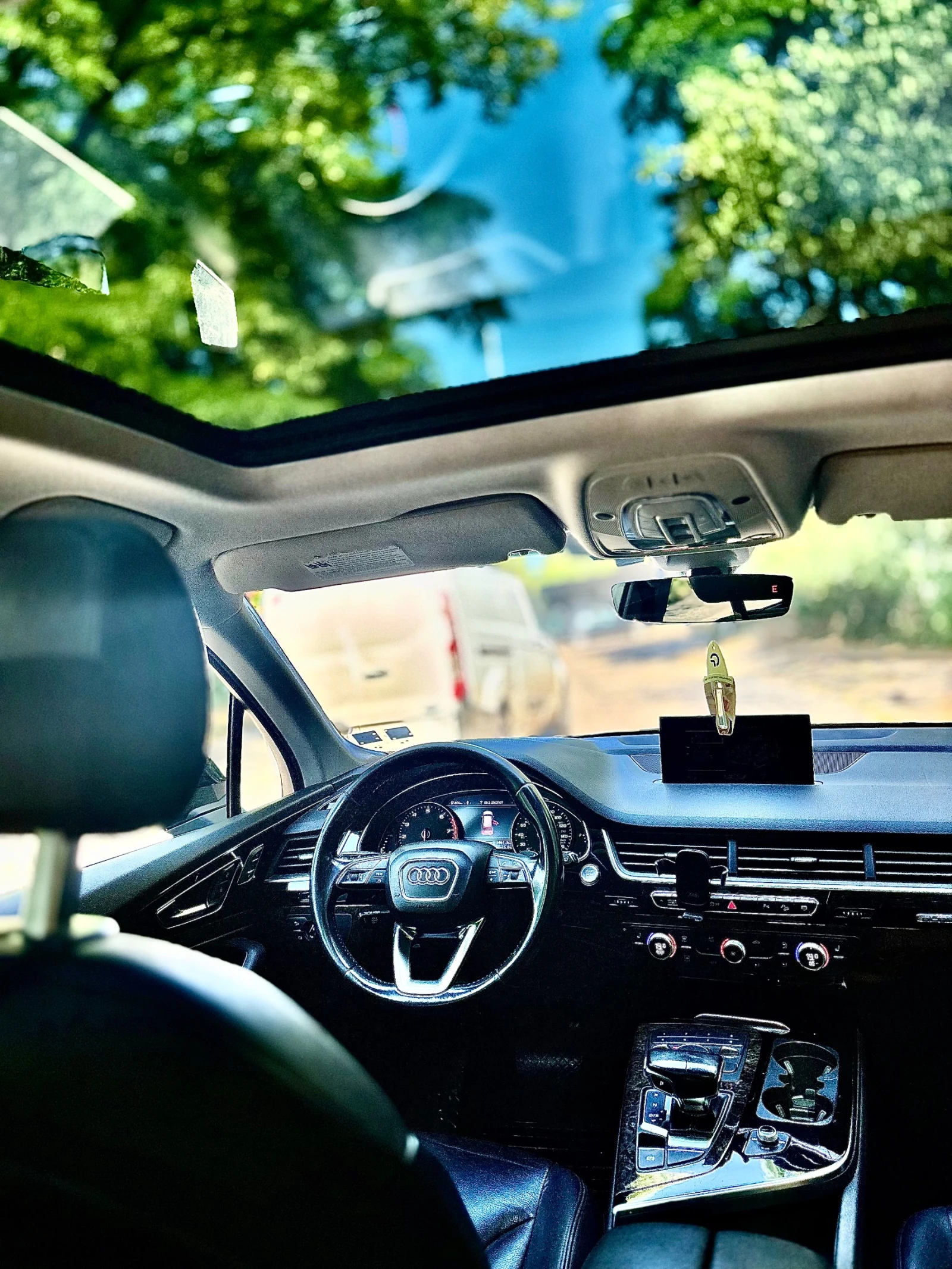 Audi Q7, снимка 7 - Автомобили и джипове - 56228105