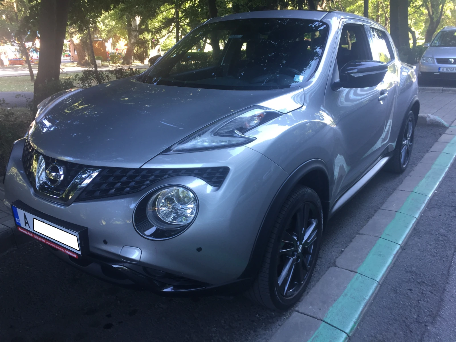 Nissan Juke, снимка 6 - Автомобили и джипове - 56262291