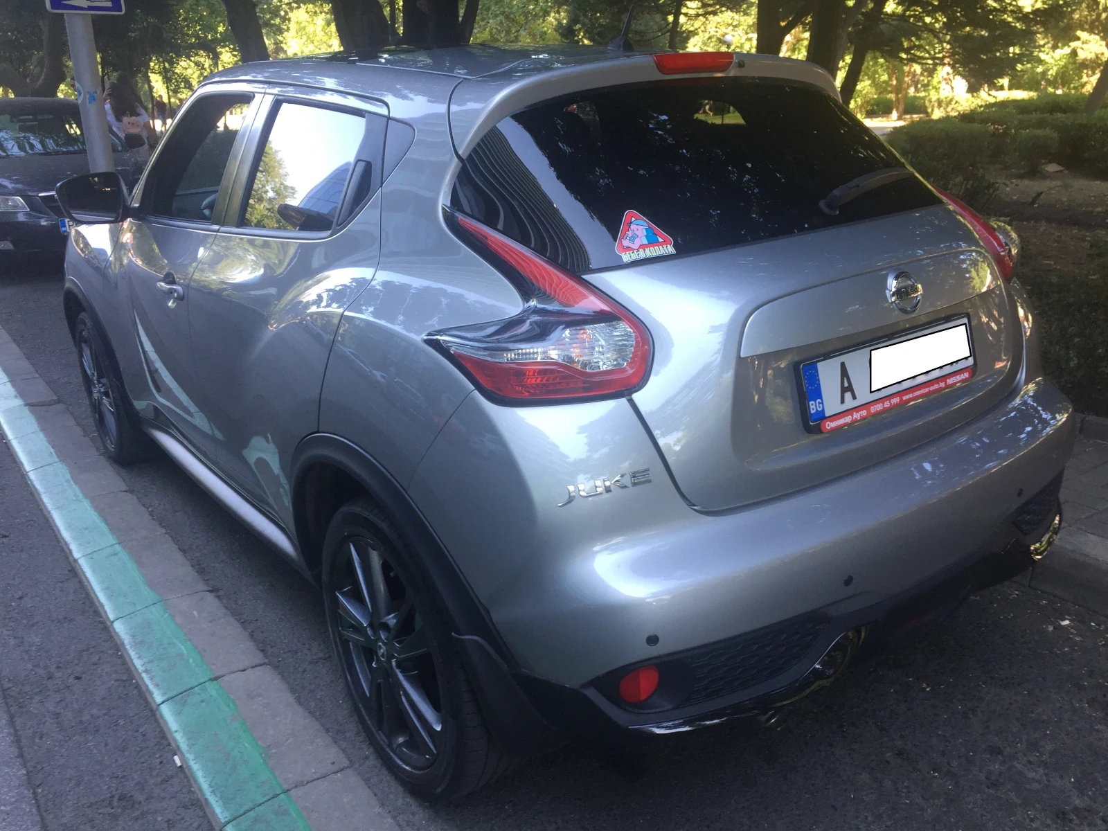 Nissan Juke, снимка 5 - Автомобили и джипове - 56262291