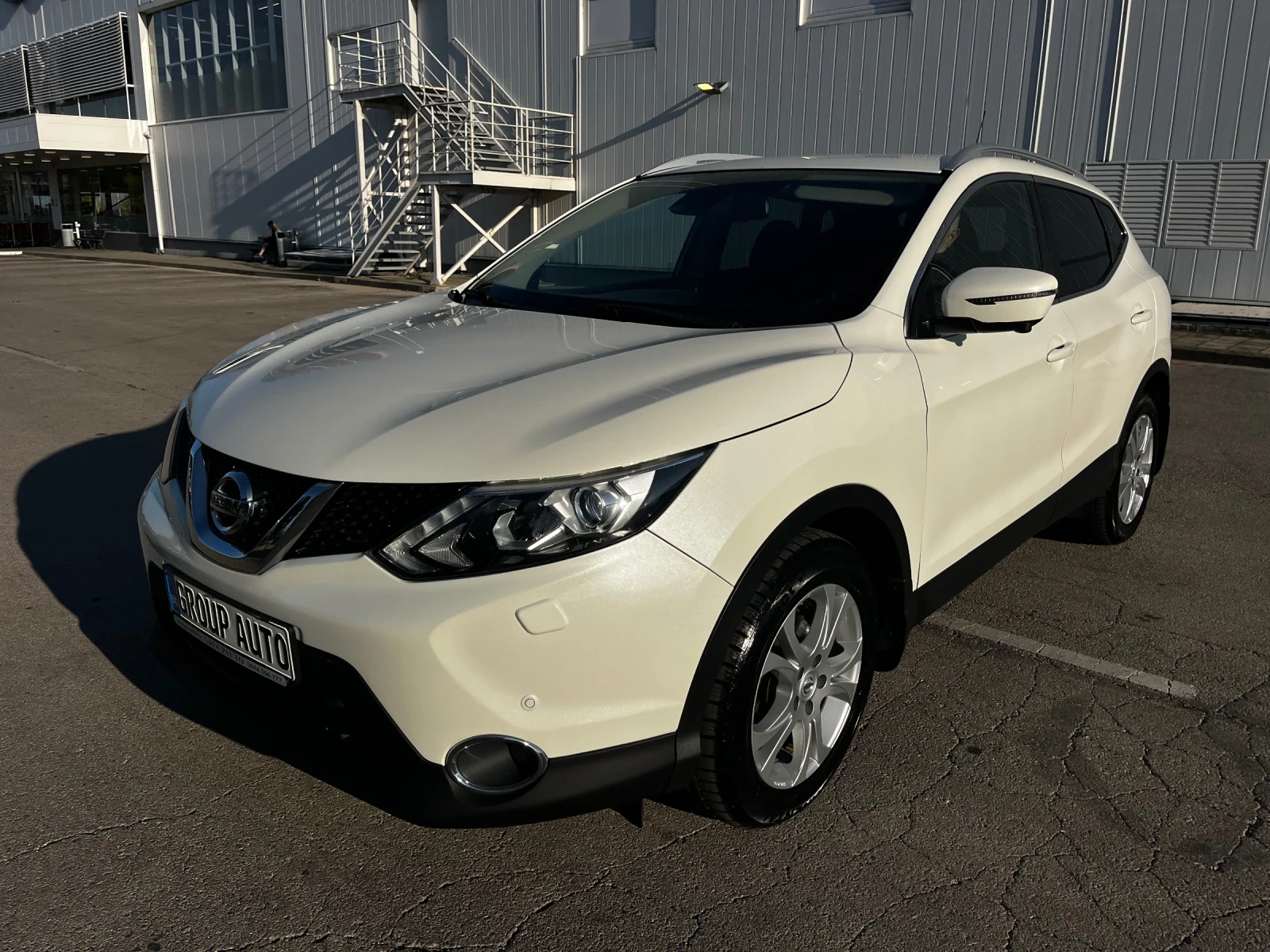 Nissan Qashqai 1, 6D-130k/�������/������-360/KEYLES/����/�������! | Mobile.bg � ����������� 2