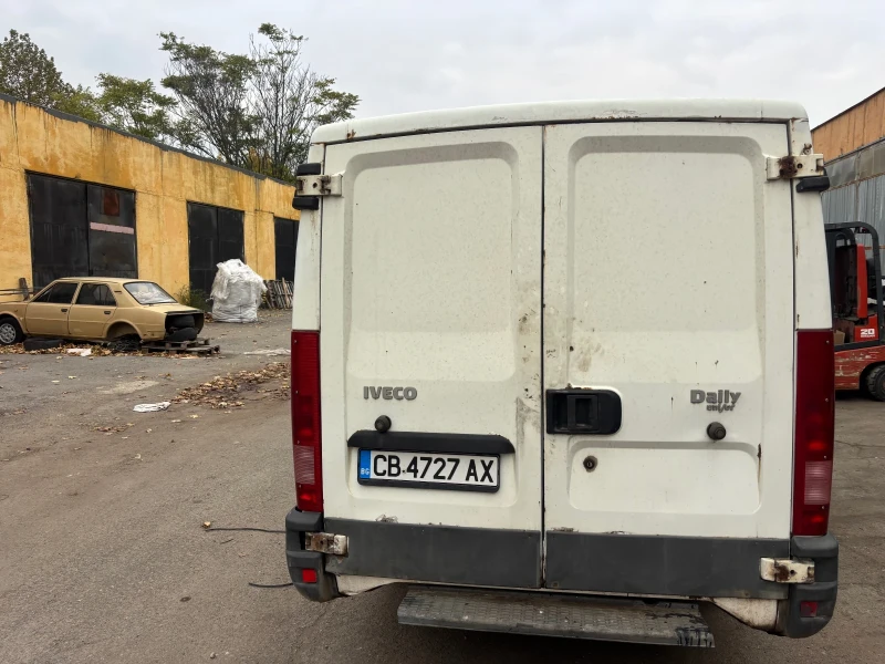 Iveco Daily, снимка 10 - Бусове и автобуси - 52702001
