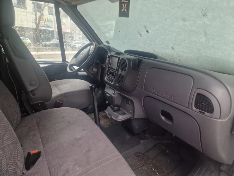 Ford Transit, снимка 8 - Бусове и автобуси - 53445186