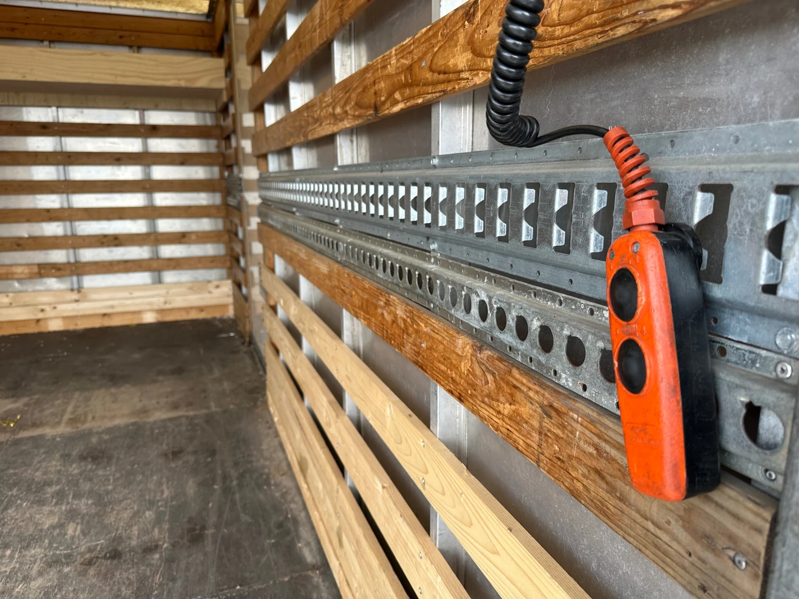 VW Crafter 2.5 D   | Mobile.bg   16