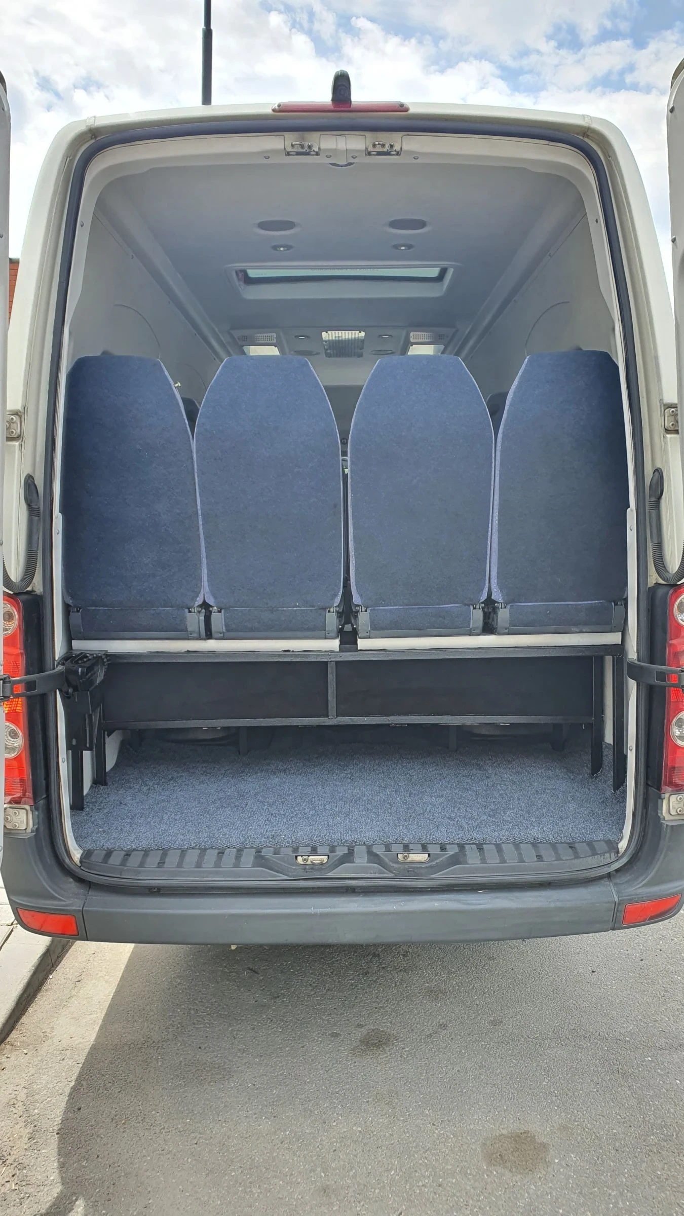 VW Crafter 2.5 TDI 163 к.с. Места 21 - изображение 9
