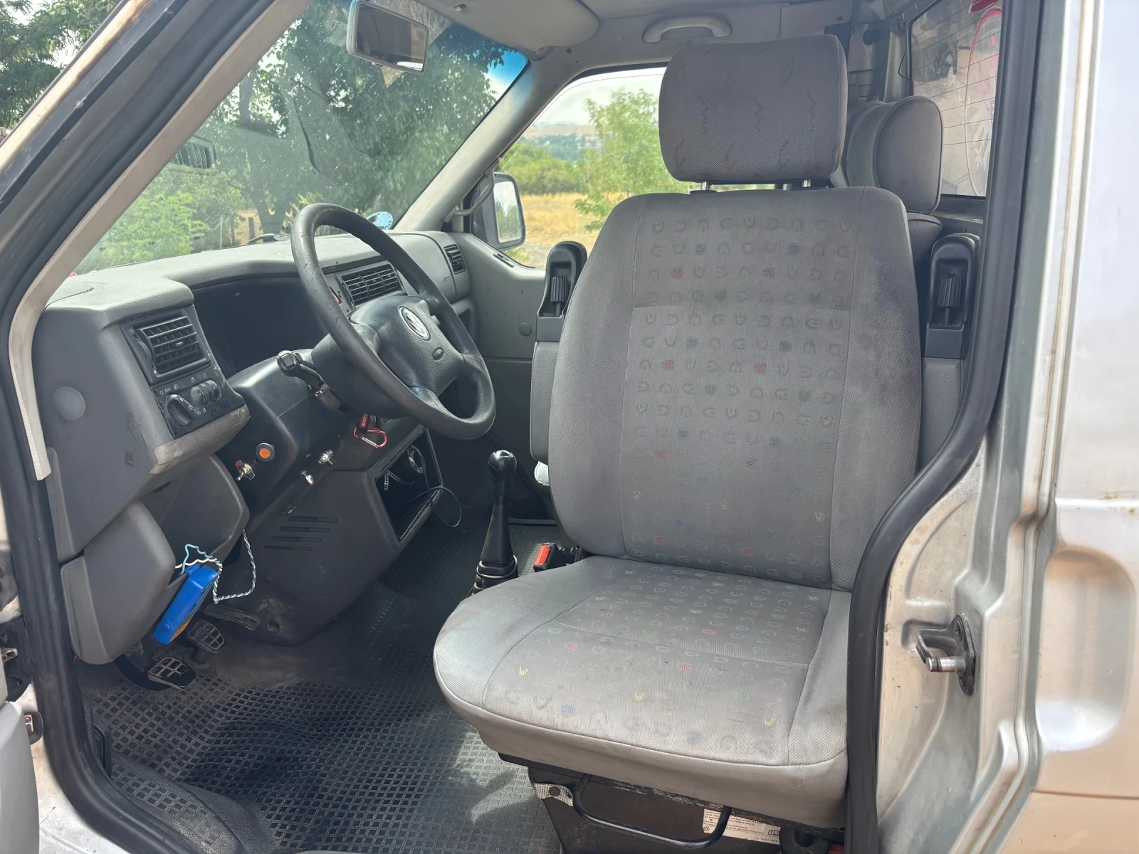 VW T4 2.5tdi 151hp FACELIFT - изображение 3