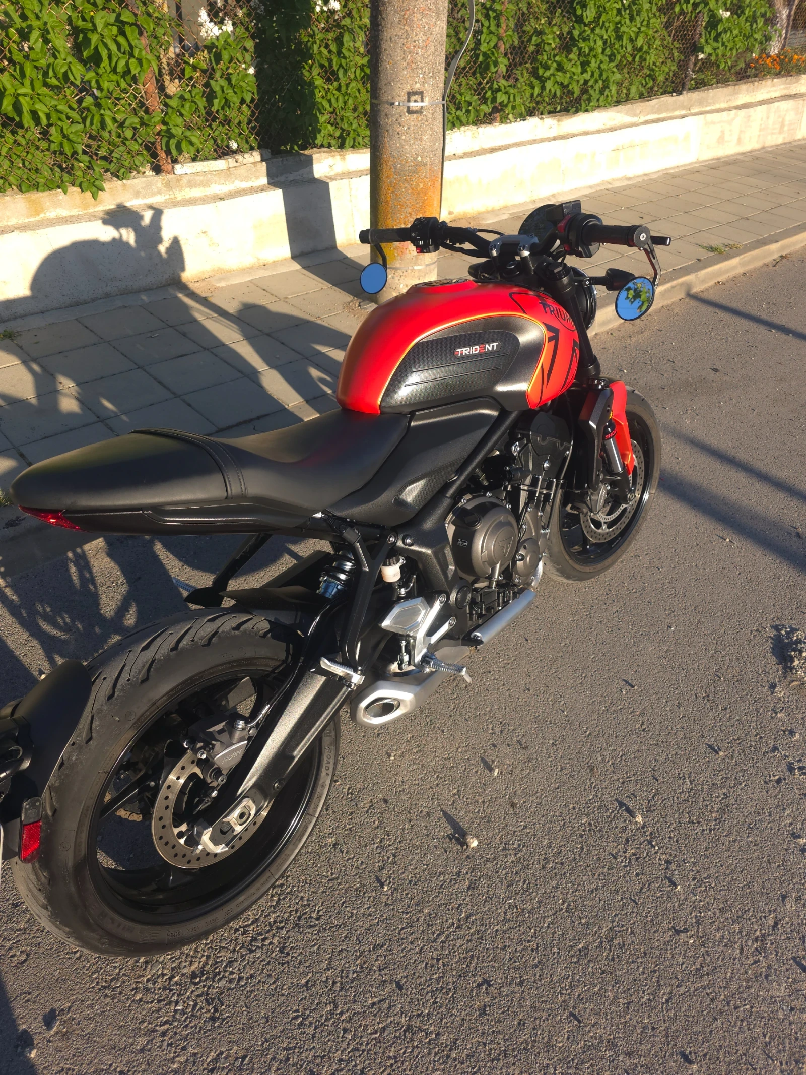 Triumph Trident | Mobile.bg   14