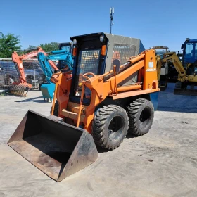 Мини челни товарачи Bobcat Toyota 3SDK6 * НАЛИЧЕН * 1900 МОТОЧАСА * ПАРНО , снимка 1