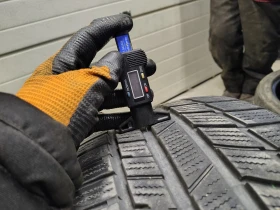Гуми Зимни 255/35R20, снимка 3