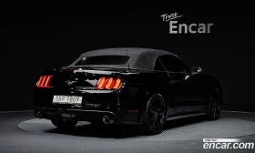 Ford Mustang Convertible, снимка 1