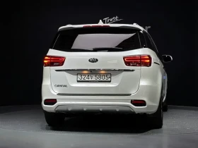 Kia Carnival 9-Seater Luxury, снимка 4