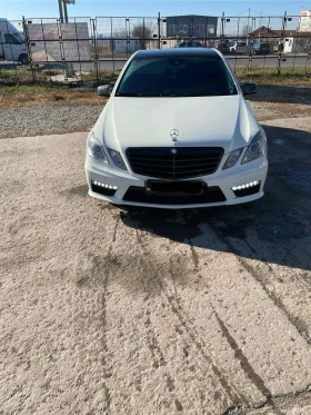 Mercedes-Benz E 350 AMG пакет, снимка 3