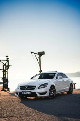 Mercedes-Benz CLS 63 AMG ЯПОНСКИ ВНОС-Performance Package - 557HP + БАРТЕР, снимка 13