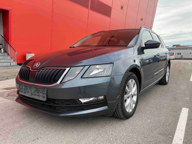 Skoda Octavia 2.0 TDI 150 к.с. НАВИГАЦИЯ АВТОМАТК в Автомобили и джипове в гр. Русе