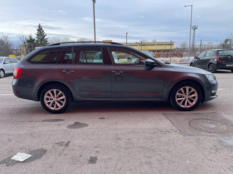 Skoda Octavia 2.0 TDI 150 к.с. НАВИГАЦИЯ АВТОМАТК, снимка 4 - Автомобили и джипове - 48536740