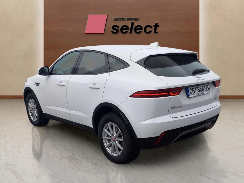 Jaguar E-pace 2.0D I4, снимка 7 - Автомобили и джипове - 48775195